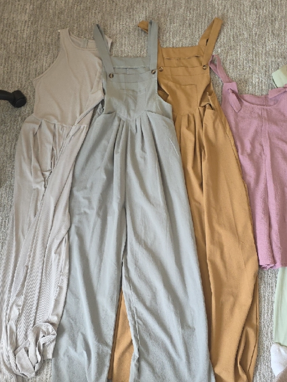 Women’s Jumpsuit / Rompers / Jumpers Size Small/medium Bundle - Picture 6 of 6